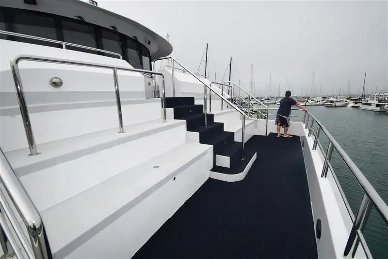 Catamaran fún tà