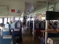 Ọkọ̀ ojú omi ìrìn-àjò fún tà