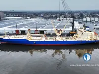 Ọkọ̀ tí wọn fi maa ń gbé ohun èlò tí ó ní ìdáná fún tà