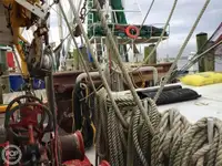 Ọkọ̀ tí ó mú ẹja fún tà