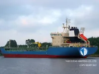 Ọkọ̀ tí ó mú epo / kemikali fún tà