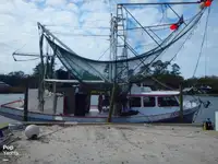 Ọkọ̀ tí ó mú ẹja fún tà