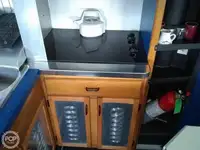 Ọkọ̀ ojú omi kékeré fún tà