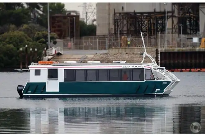 Catamaran fún tà