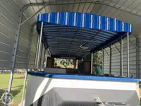 Ọkọ̀ ọpọlọpọ̀ ènìyàn fún tà