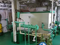 Ọkọ̀ tí ó mú epo / kemikali fún tà