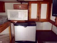 Ọkọ omi ti o fa fún tà