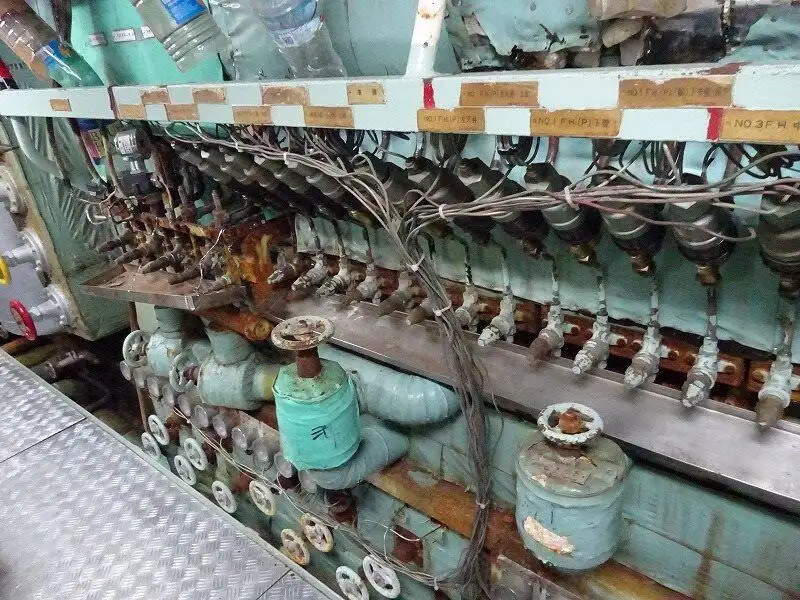 Ọkọ̀ tí ó mú ẹja pọ̀ fún tà
