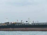 Ọkọ̀ tí ó mú epo / kemikali fún tà
