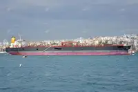 Awọn ọkọ omi ti o mu epo fún tà