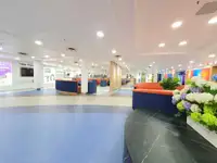 Ọkọ̀ tí wọn fi maa ń gbé ohun èlò tí ó ní ìdáná fún tà