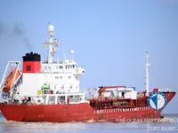 Ọkọ̀ tí ó mú epo / kemikali fún tà
