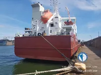 Ọkọ̀ tí ó mú epo / kemikali fún tà