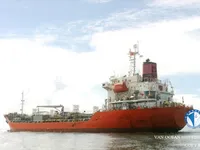 Ọkọ̀ tí ó mú epo / kemikali fún tà