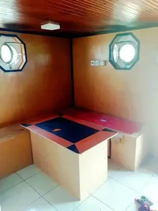 Ọkọ omi Landing, Tank fún tà