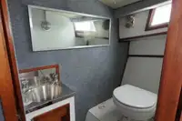 Àwọn ọkọ oju-omi ìṣẹ́ fún tà