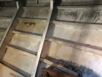 Ọkọ̀ ojú omi tí ó mú àwọn ìkọ́kọ̀ fún tà