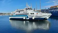 Catamaran fún tà