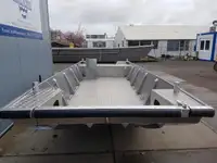 Ọkọ omi Landing, Tank fún tà
