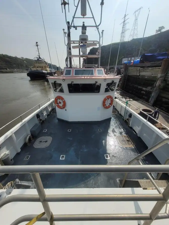 Catamaran fún tà