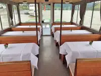 Ọkọ̀ ojú omi ìrìn-àjò fún tà