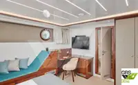 Ọkọ̀ ojú omi ìrìn-àjò fún tà