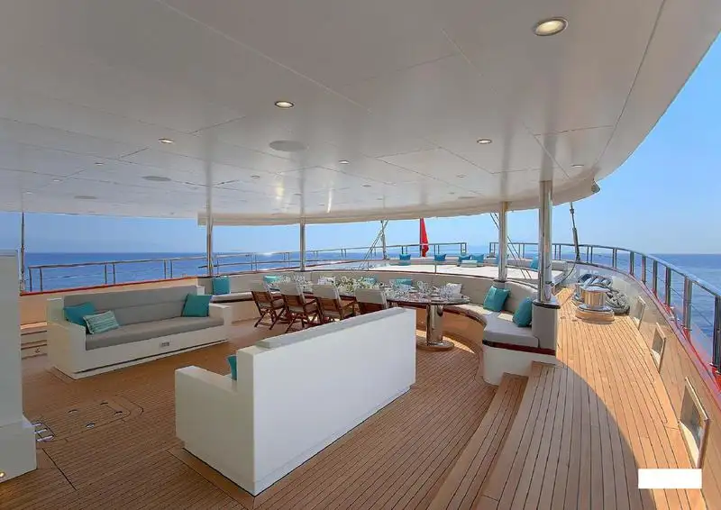 Yacht fún tà