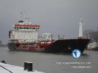 Ọkọ̀ tí ó mú epo / kemikali fún tà