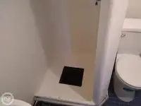Ọkọ̀ ojú omi kékeré fún tà