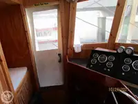 Ọkọ̀ tí ó mú ẹja fún tà