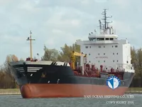 Ọkọ̀ tí ó mú epo / kemikali fún tà