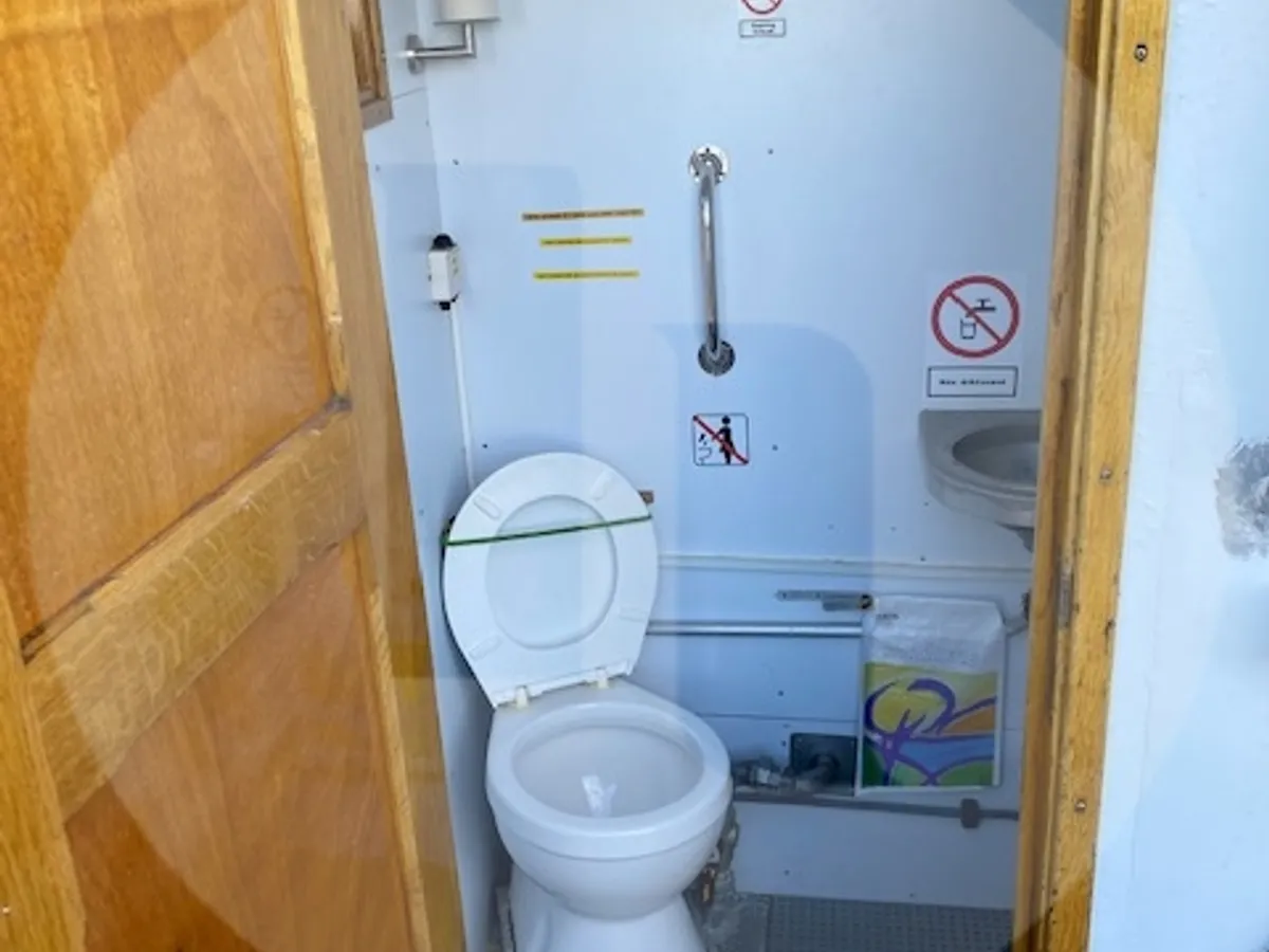 Ọkọ omi ìdáná fún tà