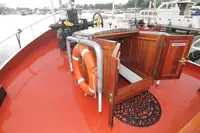 Ọkọ̀ ojú omi ìrìn-àjò fún tà