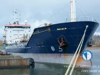 Ọkọ̀ tí ó mú epo / kemikali fún tà