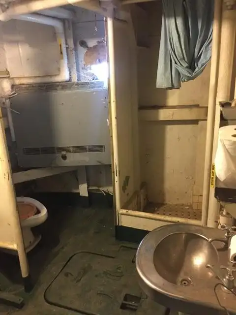 Ọkọ omi Landing, Tank fún tà