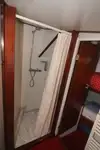 Ọkọ̀ ojú omi ìrìn-àjò fún tà