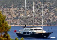 Yacht fún tà
