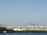 Ọkọ̀ tí ó mú epo / kemikali fún tà
