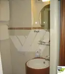 Ọkọ̀ ojú omi ìrìn-àjò fún tà