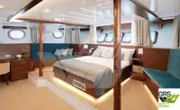 Ọkọ̀ ojú omi ìrìn-àjò fún tà