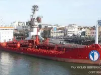 Ọkọ̀ tí ó mú epo / kemikali fún tà