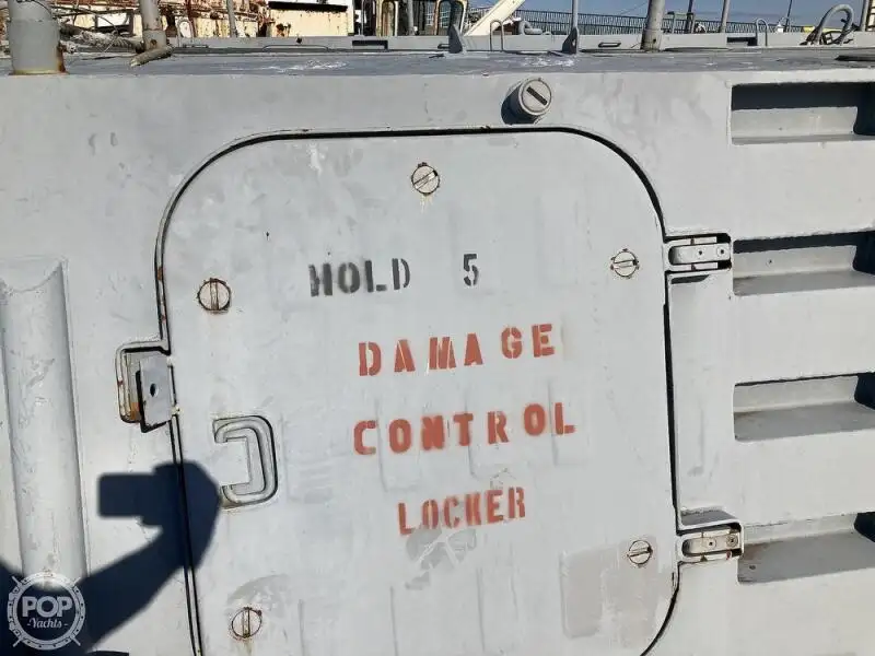 Ọkọ omi Landing, Tank fún tà