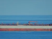 Ọkọ̀ tí ó mú epo / kemikali fún tà
