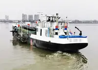 Ọkọ̀ ojú omi tí ó mú ìdọ̀tí fún tà