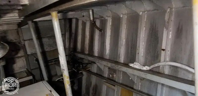 Ọkọ̀ tí ó mú ẹja fún tà