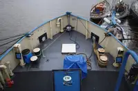 Ọkọ̀ ọpọlọpọ̀ ènìyàn fún tà