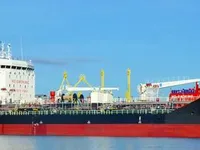 Ọkọ̀ tí ó mú epo / kemikali fún tà