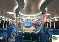 Ọkọ̀ ojú omi ìrìn-àjò fún tà