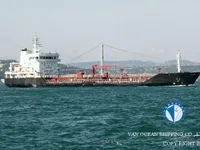 Ọkọ̀ tí ó mú epo / kemikali fún tà