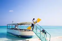 Ọkọ̀ ọpọlọpọ̀ ènìyàn fún tà